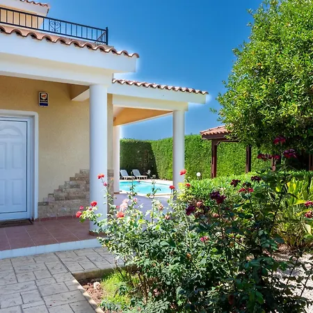 Aspasia In Peyia, Private Pool & 3 Ensuite Bedrooms Villa