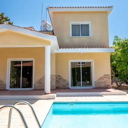 Aspasia In Peyia, Private Pool & 3 Ensuite Bedrooms Villa