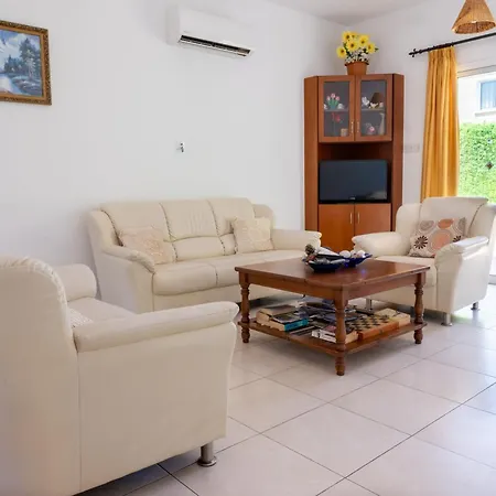 别墅 Aspasia In Peyia, Private Pool & 3 Ensuite Bedrooms *