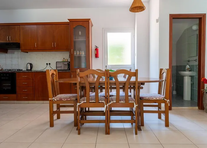 Aspasia In Peyia, Private Pool & 3 Ensuite Bedrooms ヴィラ *