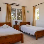 Villa Aspasia In Peyia, Private Pool & 3 Ensuite Bedrooms