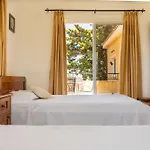 Villa Aspasia In Peyia, Private Pool & 3 Ensuite Bedrooms *