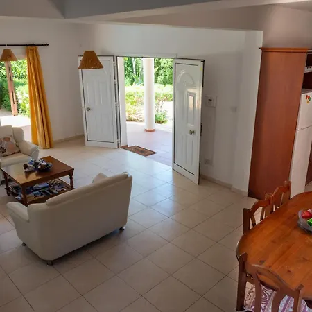 Aspasia In Peyia, Private Pool & 3 Ensuite Bedrooms *