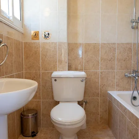 Aspasia In Peyia, Private Pool & 3 Ensuite Bedrooms Villa *