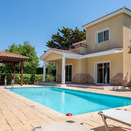 Villa Aspasia In Peyia, Private Pool & 3 Ensuite Bedrooms Paphos